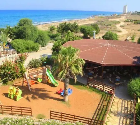 Iskele Seafront Bungalows & Restaurant * Galatia