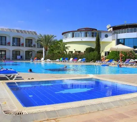 Iskele Seafront Bungalows & Restaurant Galatia
