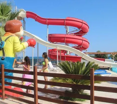 فندق Iskele Seafront Bungalows & Restaurant