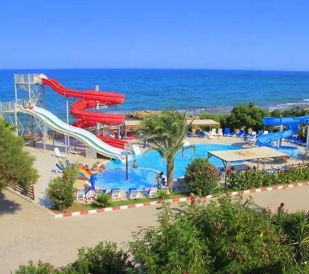 فندق Iskele Seafront Bungalows & Restaurant Galatia