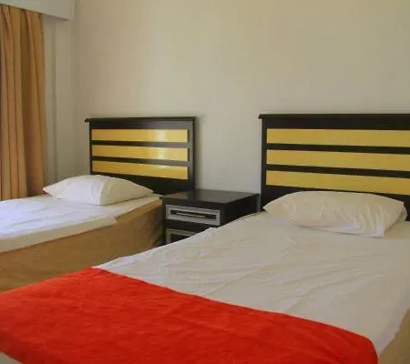 Iskele Seafront Bungalows & Restaurant Galatia