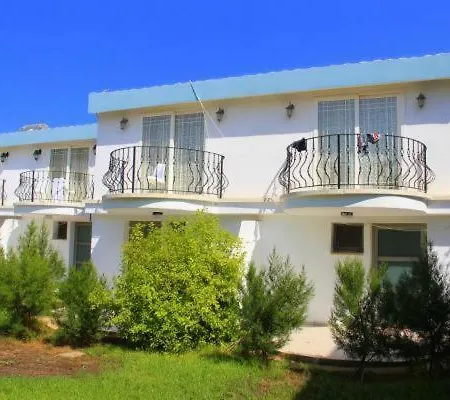 Iskele Seafront Bungalows & Restaurant