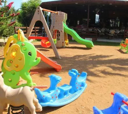 Iskele Seafront Bungalows & Restaurant *