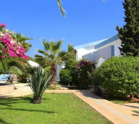 Hotell Iskele Seafront Bungalows & Restaurant *